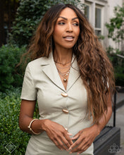 Load image into Gallery viewer, Fiercely 5th Avenue - Dec2024