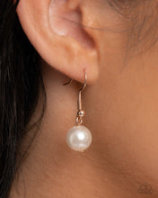 Load image into Gallery viewer, Porcelain Pizzazz / Porcelain Pattern - Pink