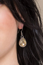 Load image into Gallery viewer, Show-Stopping Shimmer - Brown