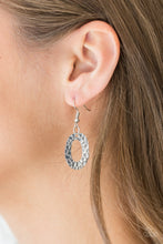 Load image into Gallery viewer, Metro Scene - Silver