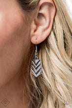 Load image into Gallery viewer, Geographic Goddess - Silver