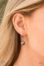 Load image into Gallery viewer, Metro Mantra - White