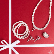 Load image into Gallery viewer, Fiercely 5th Avenue - Dec2022