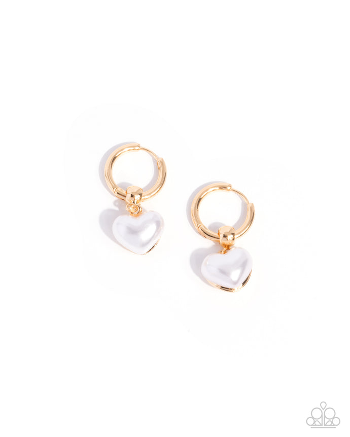 Carriage Chic-Gold