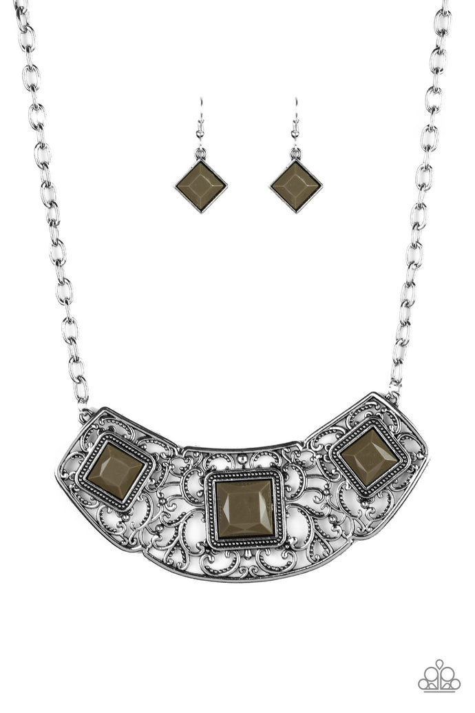 Feeling Inde-PENDANT - Green