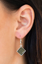 Load image into Gallery viewer, Feeling Inde-PENDANT - Green
