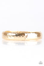 Load image into Gallery viewer, Glimpse of Glimmer - Gold
