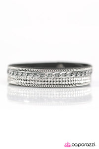 The Perfect Score - Black/Silver