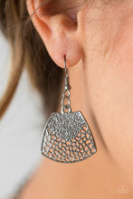 Load image into Gallery viewer, Command and Conquer - Black
