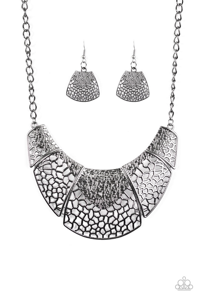 Command and Conquer - Black