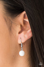 Load image into Gallery viewer, HUEs She? - White
