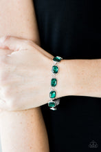 Load image into Gallery viewer, Deluxe Sparkle - Green
