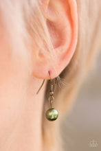 Load image into Gallery viewer, Fierce Fashion - Green
