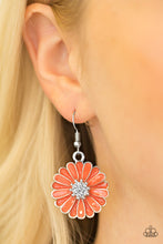 Load image into Gallery viewer, Distracted By Daisies - Orange
