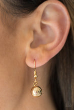 Load image into Gallery viewer, Metal Melee - Gold
