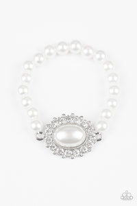 Starry-Eyed Starlet - White