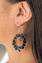 Load image into Gallery viewer, Fashionista Flavor - Black
