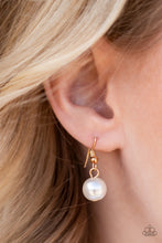 Load image into Gallery viewer, Glam Queen - Gold
