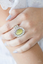 Load image into Gallery viewer, Cinderella Cinderella - Yellow
