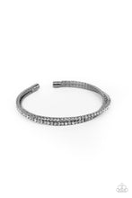 Load image into Gallery viewer, Iridescently Intertwined - Black
