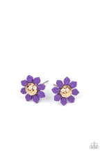 Load image into Gallery viewer, Starlet Shimmer Gold Bead Flower Earring
