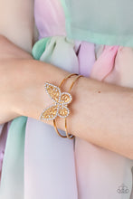 Load image into Gallery viewer, Baroque Butterfly Bella Set - Gold
