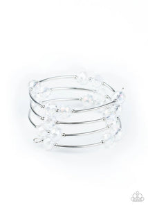 Dreamy Demure - White